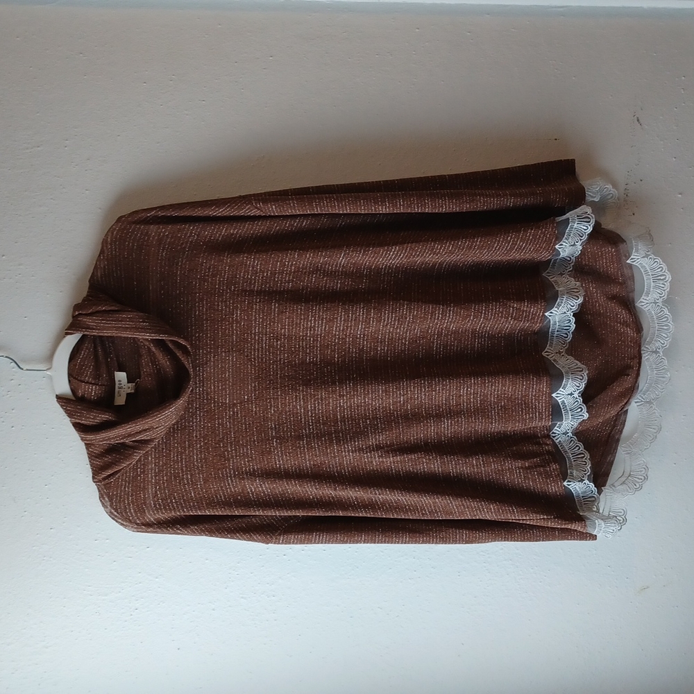 NWT Umgee Brown/Silver Lace Lined Long Sleeved Top Size M